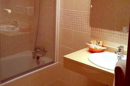 Hostal La Perdiz Sonseca Habitación foto